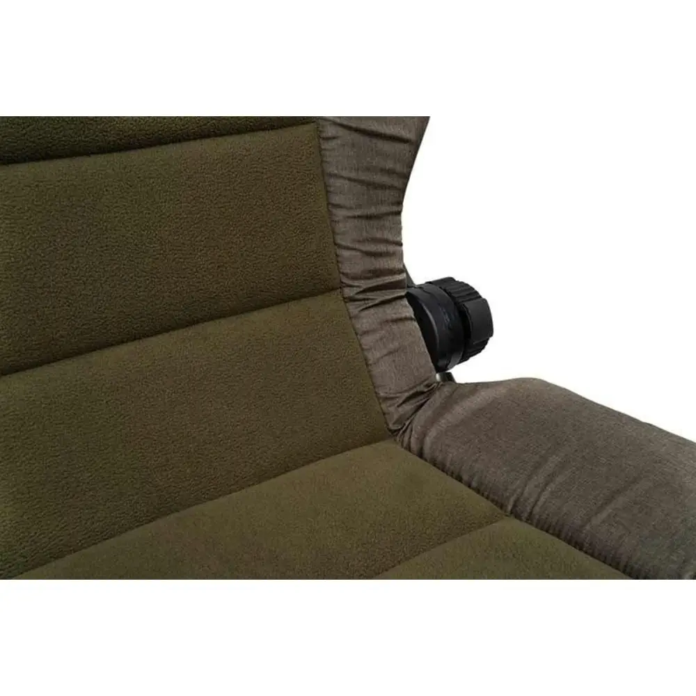 FOX Voyager Recliner Medium 2 FOX Voyager Recliner Compact - Karperstoel FOX Voyager Recliner